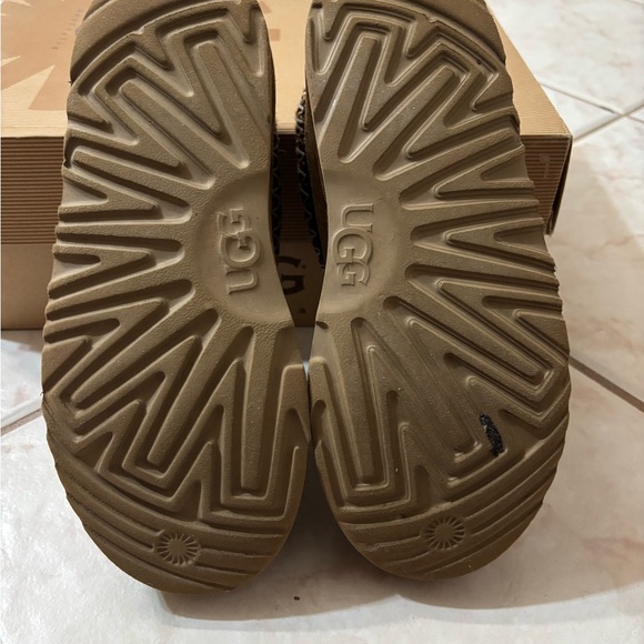 Ugg Tasman II Brown Suede Slip-On Clogs/slipper - Picture 5 of 5